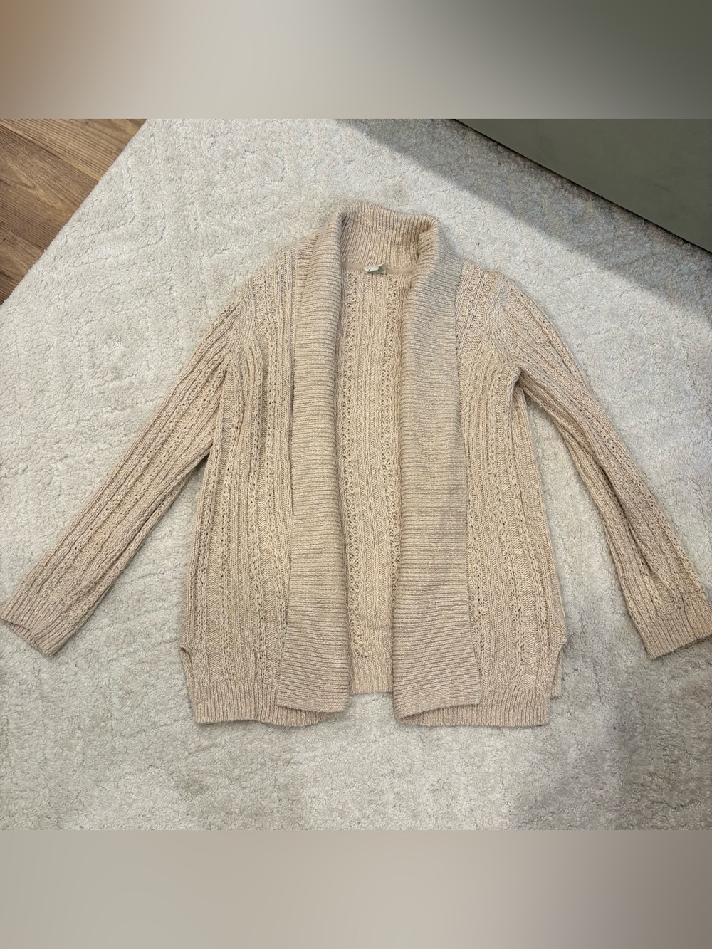 Anthropologie chunky oversized knit cardigan in cream color. Size medium